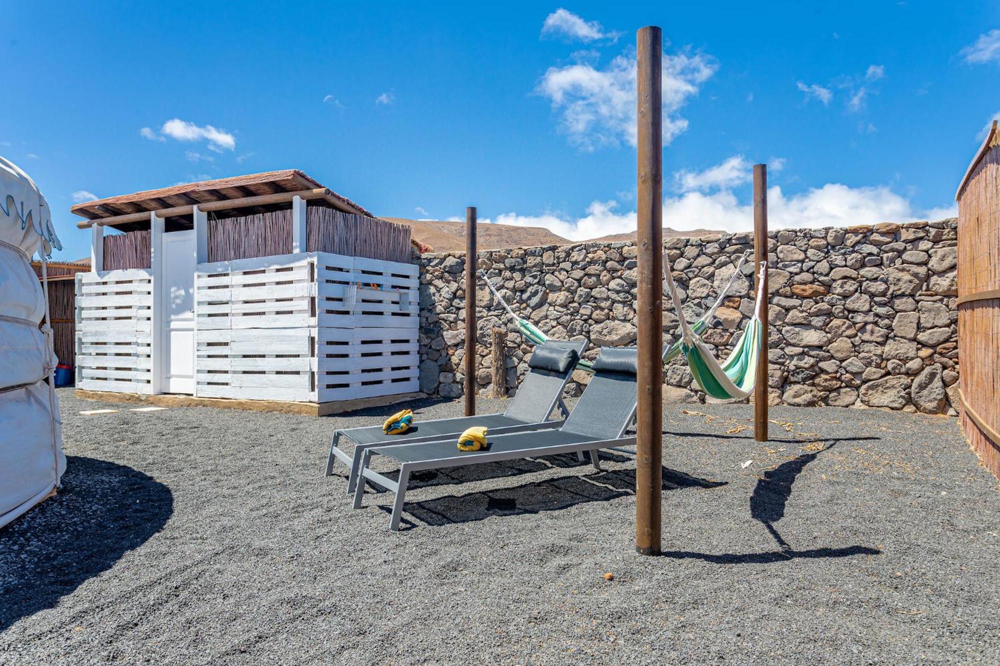 Finca De Arrieta Village - Yurts And Stone Cottages - Shared Pool - Walking Distance To Arrieta Beach - Off Grid Tabayesco Екстериор снимка