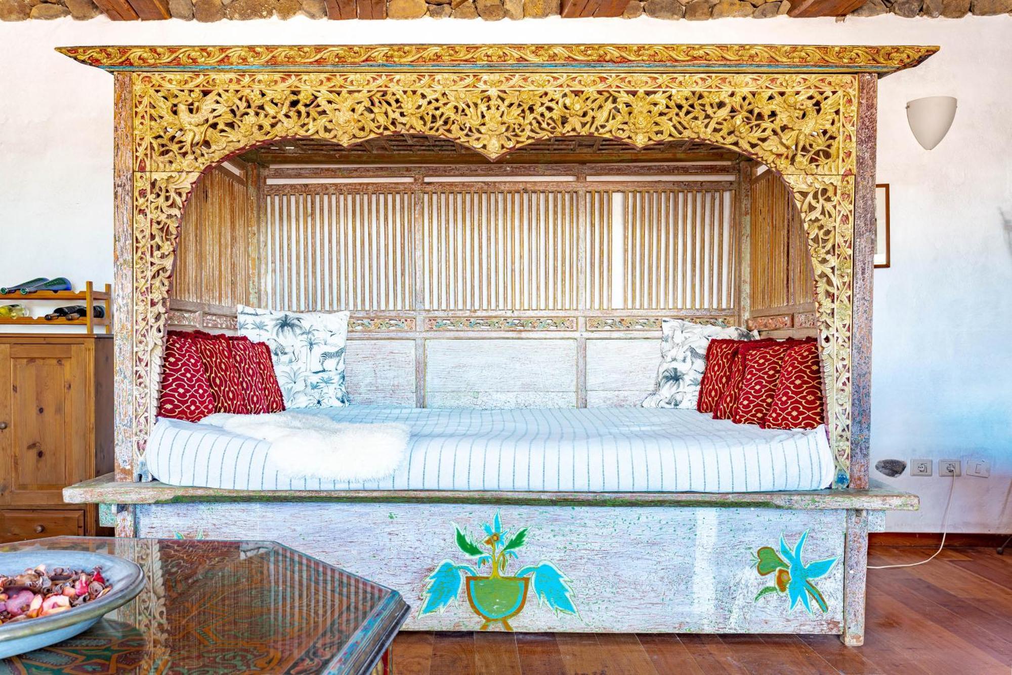 Finca De Arrieta Village - Yurts And Stone Cottages - Shared Pool - Walking Distance To Arrieta Beach - Off Grid Tabayesco Екстериор снимка
